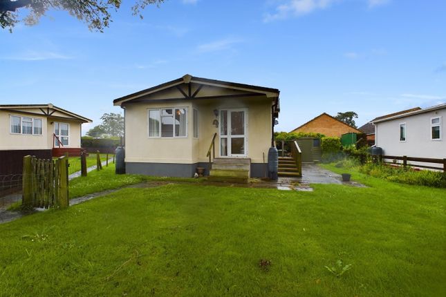 Thumbnail Mobile/park home for sale in Orchard Park, Shouldham, King's Lynn