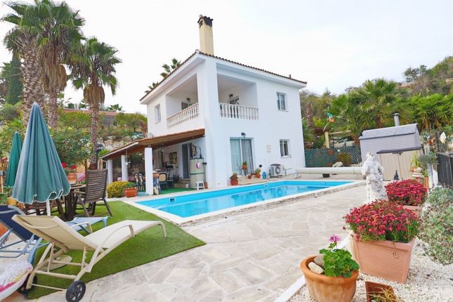 Villa for sale in Polemi, Pafos, Cyprus