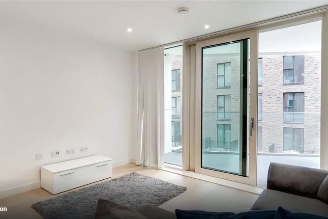Commodore House, Royal Wharf, London photo 3