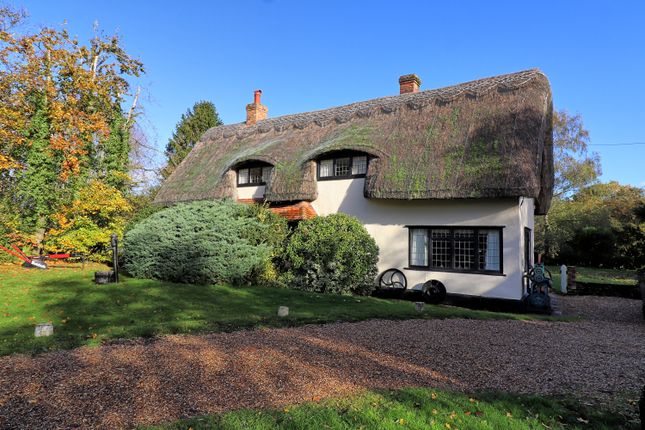 Thumbnail Detached house for sale in Lower Green Road, Blackmore End, Braintree, Essex
