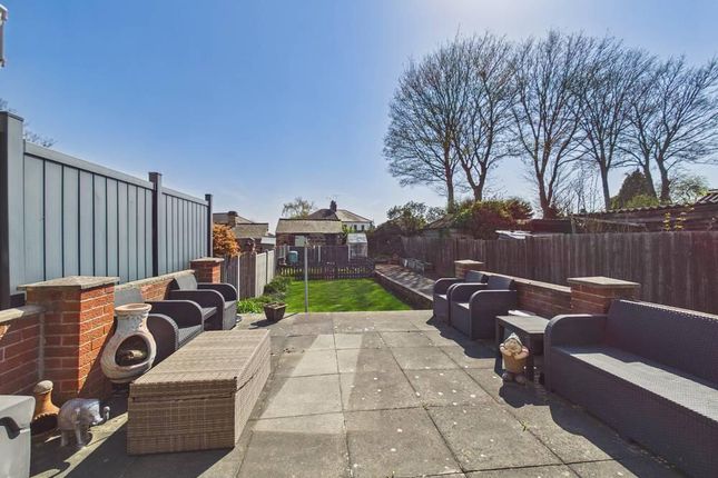 67, Highfield Road, Pontefract photo 4