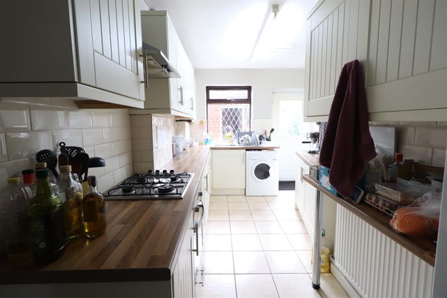 Room 1, 151, Sir Henry Parkes Road, Coventry photo 5
