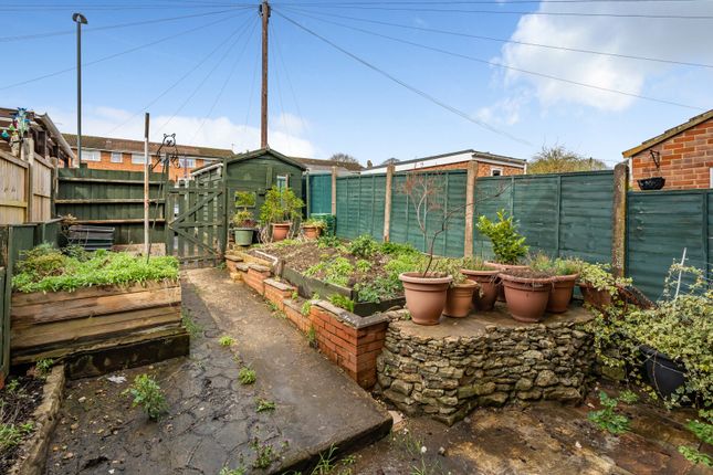 Terraced house for sale in The Bassetts, Stroud, Gloucestershire