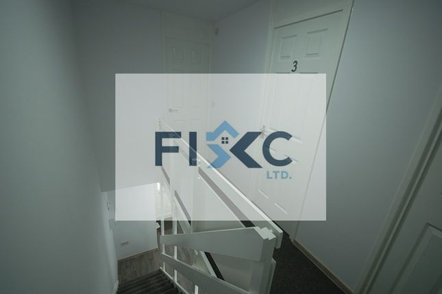 Room 4 110 risby  Risby Bretton, Peterborough photo 4