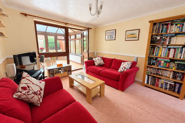 77a, High Street, Central Bedfordshire photo 2