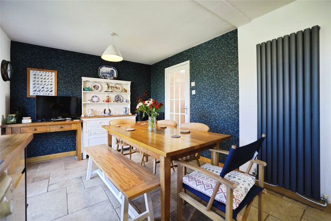 2, J H Taylor Drive, Bideford photo 4