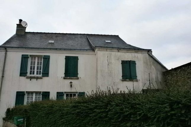 Thumbnail Property for sale in Soeurdres, Pays-De-La-Loire, 49330, France