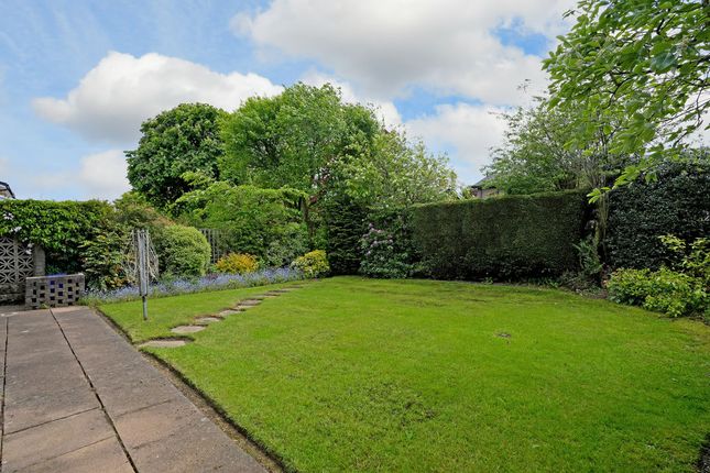 13, The Fairway, Sheffield photo 4