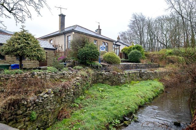 3-bed house on The Bungalow,, Dotcliffe Road, Barnoldswick, £369,950