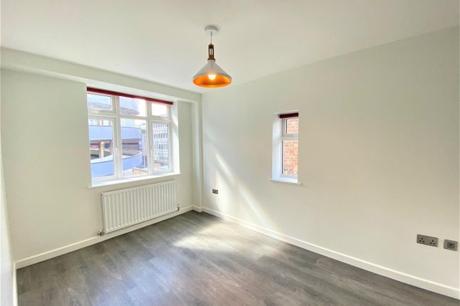 4 John Thornton House, 1A, The Burges, Coventry photo 4