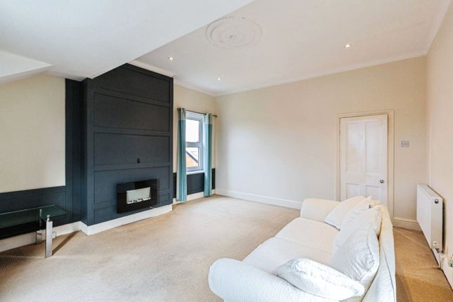 Flat 6, 269, Clifton Drive South, Lancashire photo 3