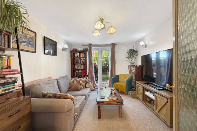 6, Jermyn Close, Cambridge photo 3