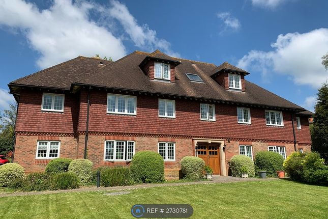 2-bed flat on Mill Place, Caldbec Hill, Battle, £1,150/mo
