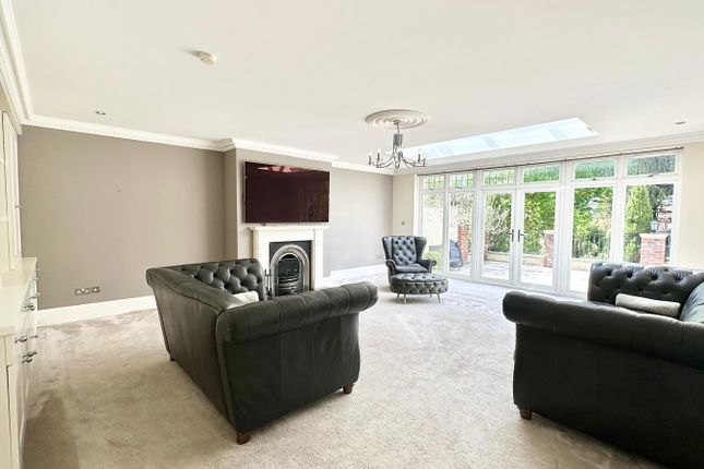 Detached house to rent in New Forest Lane, Chigwell