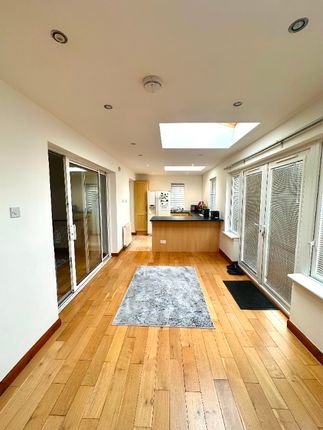 Grigor Drive, Edinburgh, EH4 2PJ, Edinburgh photo 4
