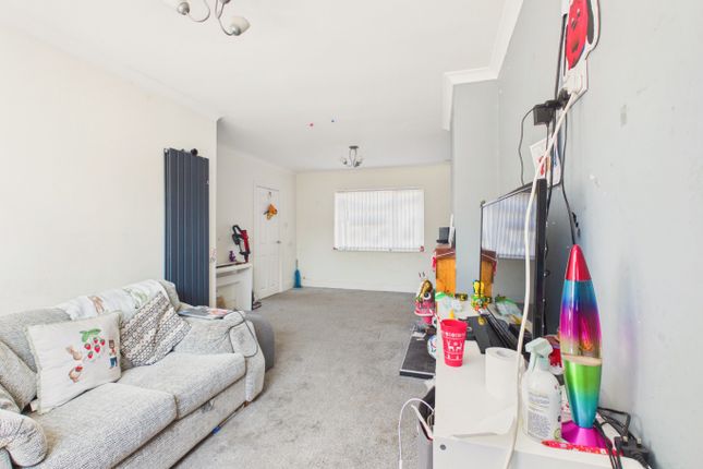 85 Hebden Avenue, Hull, East Riding Of Yorkshire photo 2