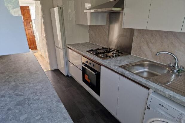 Property to rent in Bramingham Road, Luton