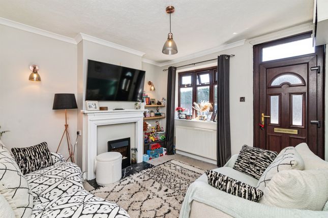 151, Gorleston Road, Lowestoft photo 3
