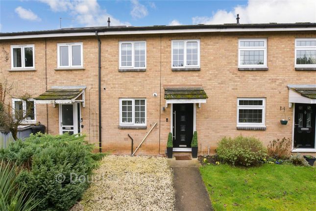 126, Latimer Drive, Basildon photo 2