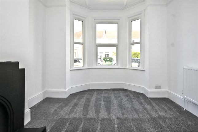 4, Taddington Road, Eastbourne photo 5