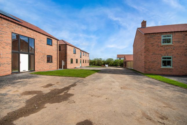 Plot 2- Fantail Dovecote Station Road, Retford photo 4