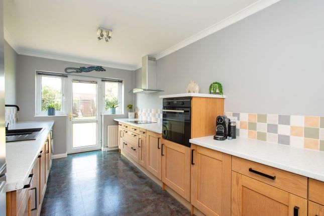 9, Merrilees Road, Sidcup photo 4