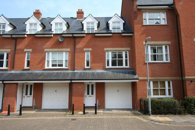 3 Bedroom Houses To Let In Cb1 Primelocation