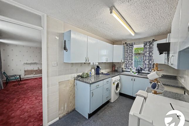 5, Plover Close, Kent photo 4