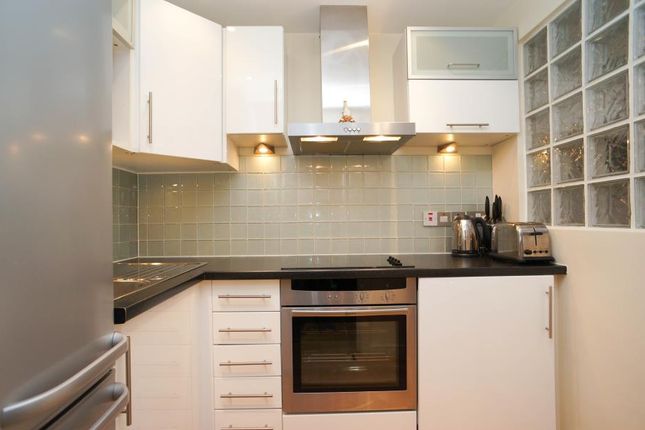 Blythe Road, London photo 3