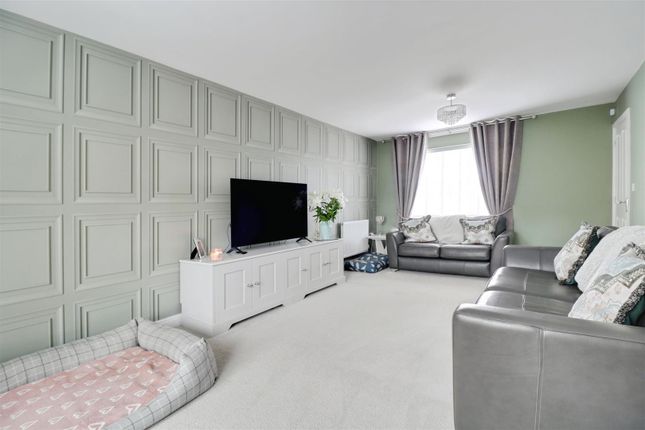 13, Frank Mayer Road, Alsager photo 3
