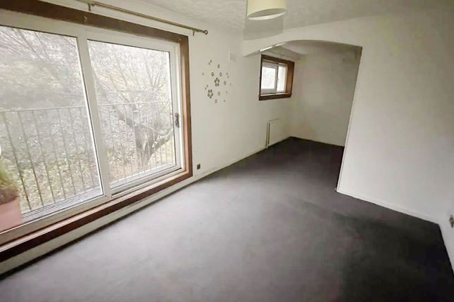 4E, MacEwan Place, Kilmarnock photo 2