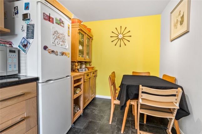 4, Sussex Court, Woking photo 4
