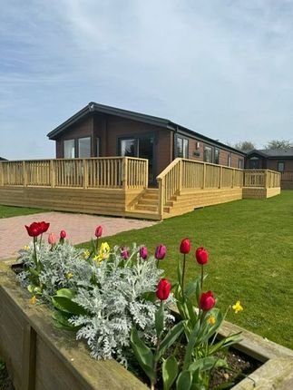 Thumbnail Lodge for sale in Old Malton Road, Staxton, Scarborough