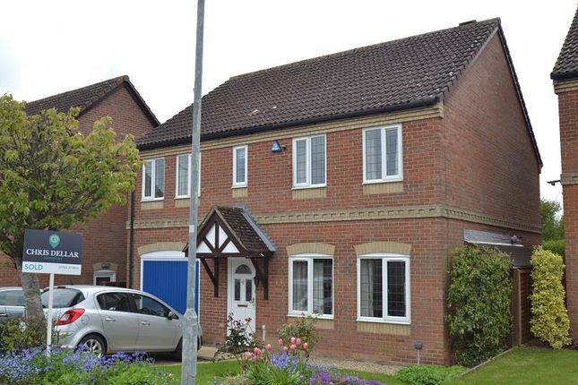 Thumbnail Detached house for sale in Knights Close, Buntingford