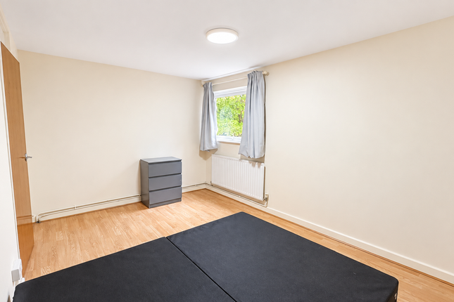 Flat 26, Edencroft, Birmingham photo 3