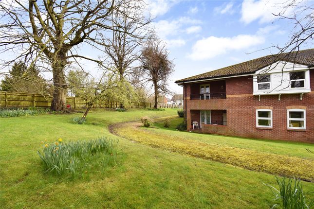 Flat for sale in Meadow Drive, Devizes, Wiltshire