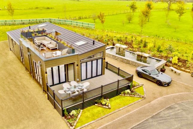 Thumbnail Mobile/park home for sale in Llanfairpwllgwyngyll