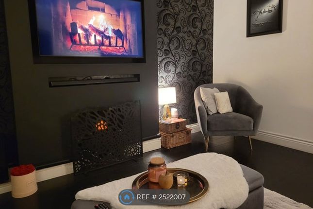 Cozy And Comfy Lounge With Samsung Smart Tv