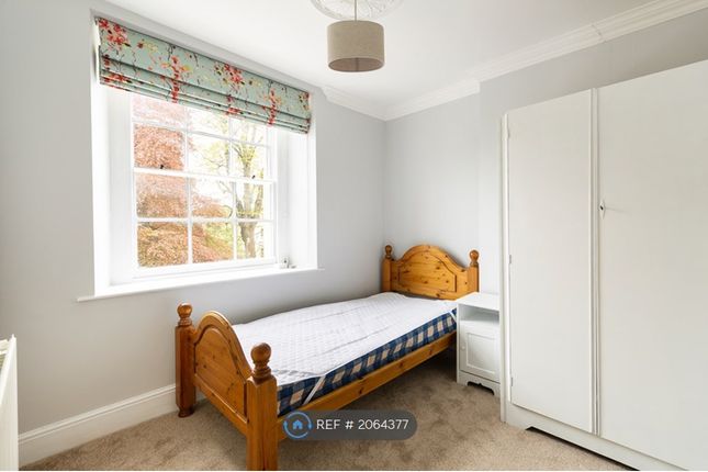 Flat to rent in South Parade Mansions, Clifton, Bristol