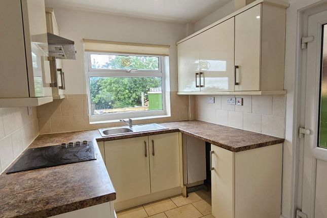 59 Highfield Road South, Chorley photo 2