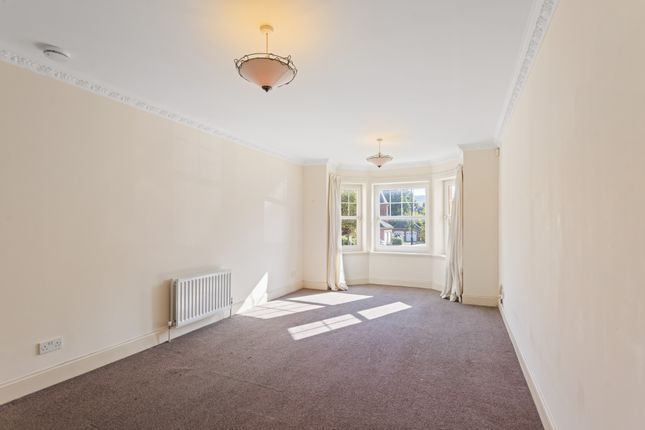 102/4, Greenbank Drive, Edinburgh photo 3