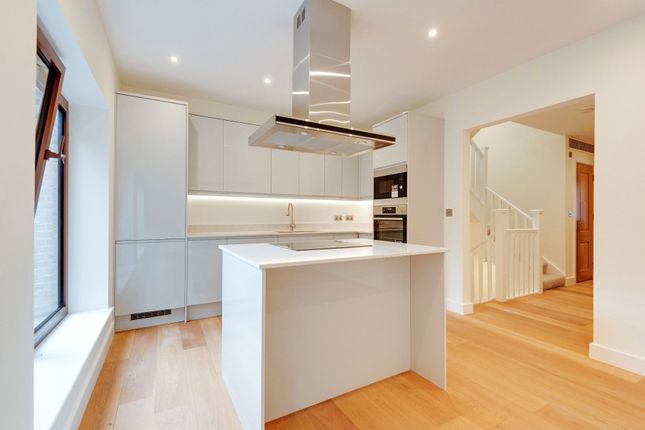 4-bed house on 2, Bridge Way, London, £875,000
