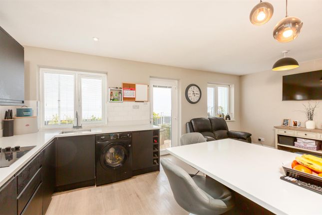 5, Marine Walk, Swansea photo 3