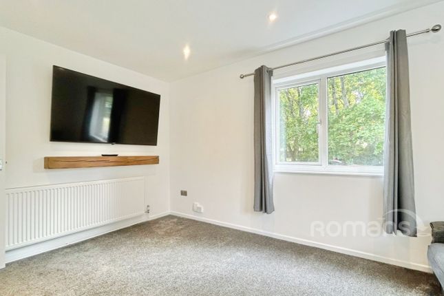 248, Gershwin Road, Hampshire photo 3