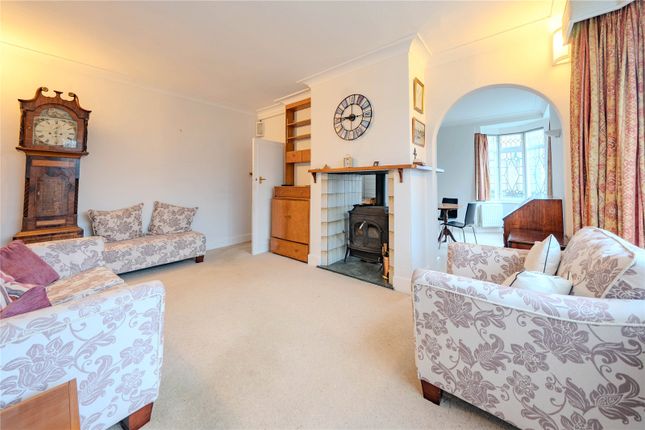 618, Stonegate Road, West Yorkshire photo 2