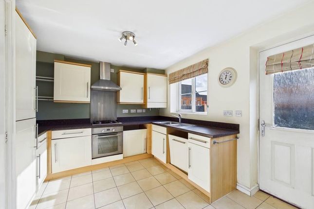 4, Bellcross Way, Barnsley photo 2