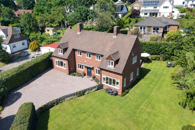 4-bed detached on 6, Rectory Lane, Wirral, £3,500/mo