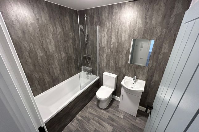 Apartment 22, Burlington Square, Chesterfield photo 5