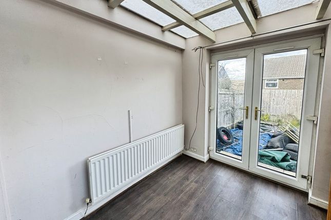 24, Chesmond Drive, Blaydon-On-Tyne photo 5