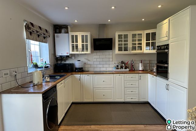 7, Astorville Park Road, Derby photo 2